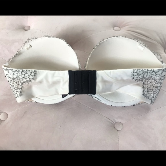 VICTORIA’S SECRET 36D - Picture 3 of 8